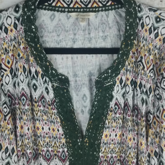 ReCreation, 0012, BOHO top with grn, gld and burg. - Picture 2 of 6